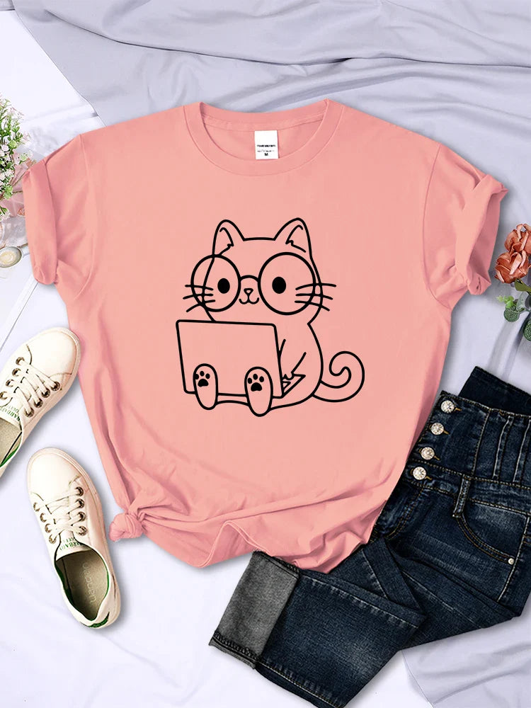 Careful Study Of Work Cat Sketches Women T-Shirt Personality Trend Casual Tee Clothing Street Creative Tops Female Short Sleeve